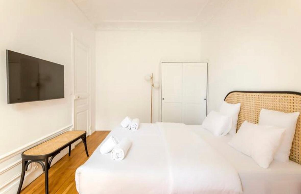 Luxury Suites Tour Eiffel Best View Paris Exteriör bild